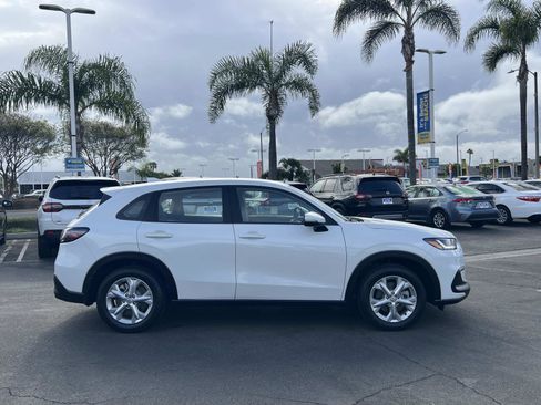 Certified 2024 Honda HR-V LX image 24
