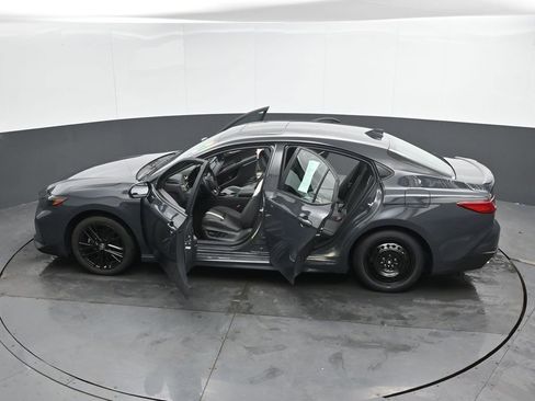 Used 2025 Toyota Camry SE w/ Multimedia Upgrade Package image 44