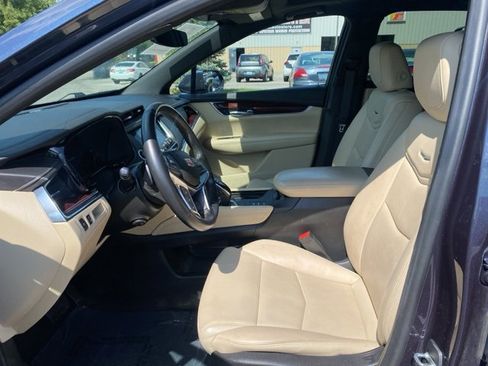 Used 2019 Cadillac XT5 Luxury image 9