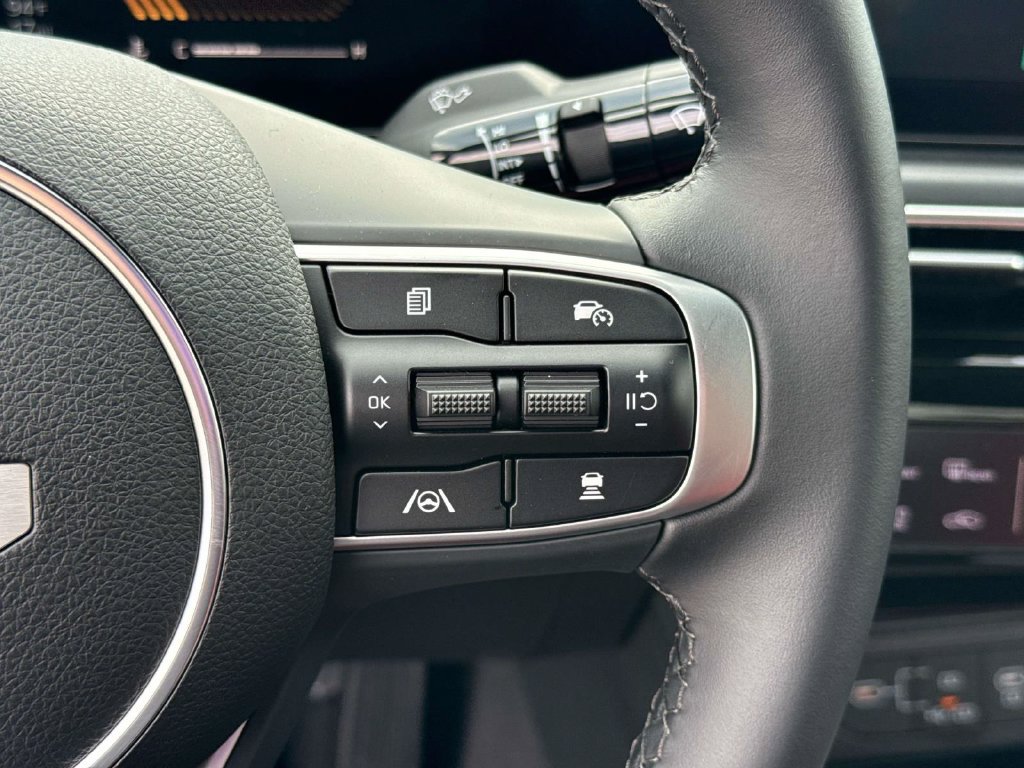 New 2026 Kia K5 GT-Line FWD image 23