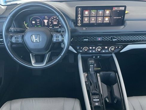 Certified 2023 Honda Accord Touring image 14