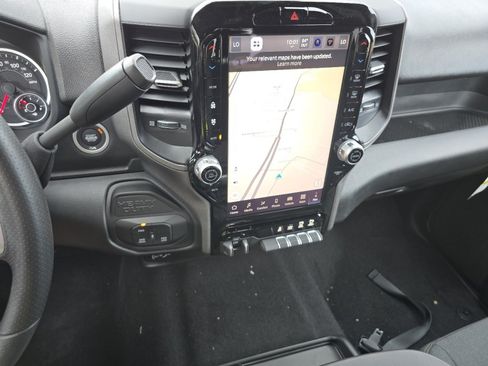 New 2026 RAM 2500 Tradesman AWD/4WD image 3
