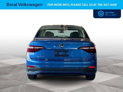 Used 2023 Volkswagen Jetta S image 7