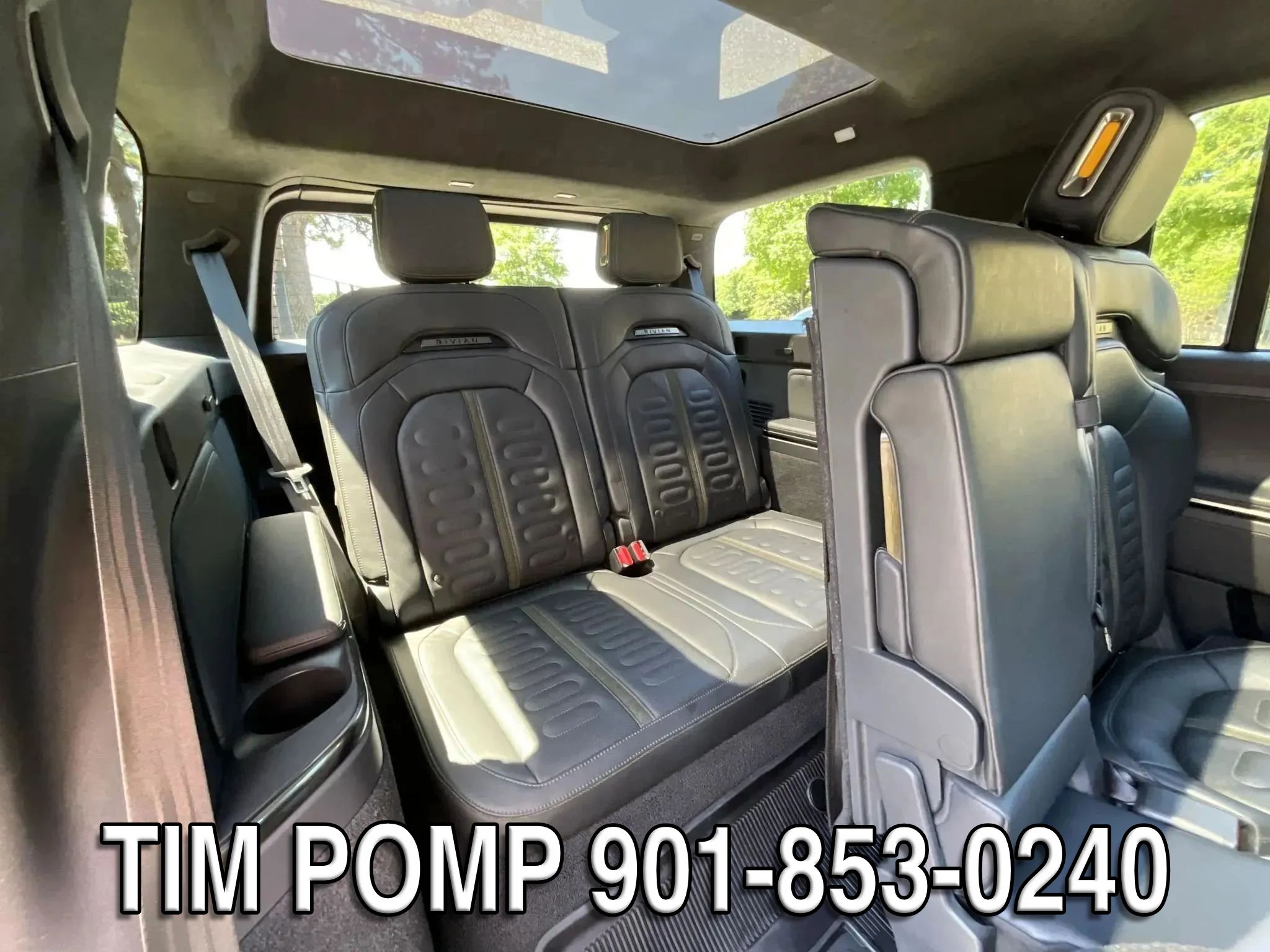 Used 2023 Rivian R1S Adventure Quad AWD/4WD image 20
