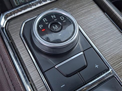 Used 2024 Ford Expedition Max Limited image 29