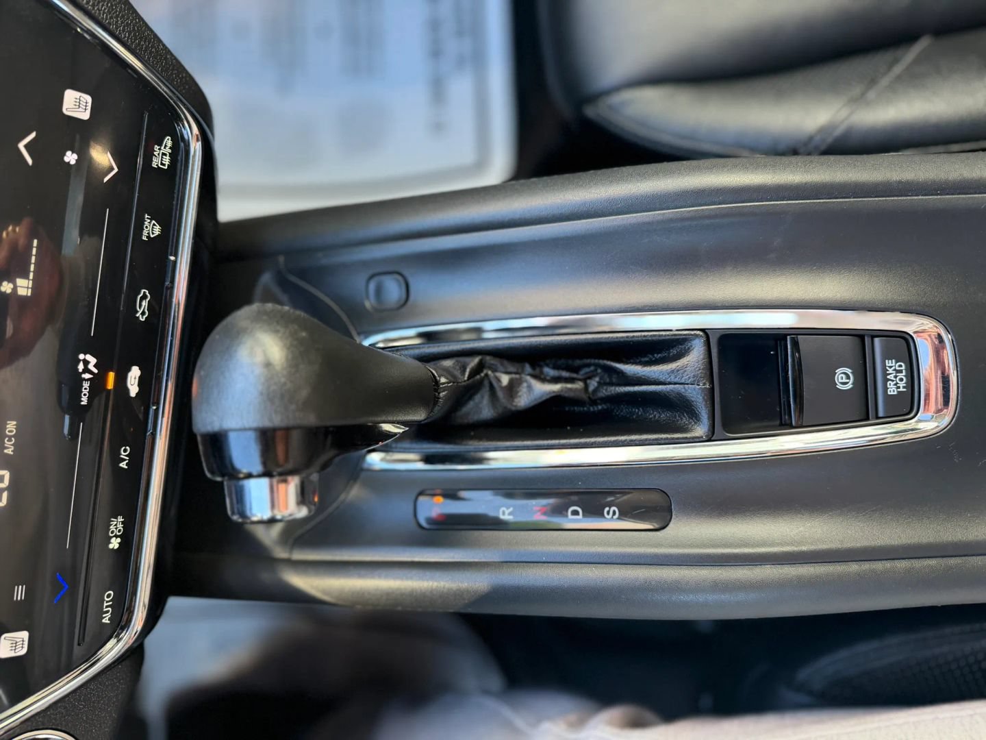 Used 2016 Honda HR-V EX-L image 40