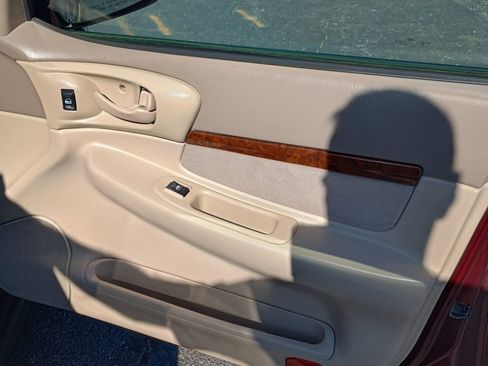 Used 2004 Chevrolet Impala w/ Preferred Equipment Group image 21