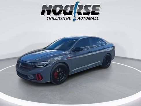 Used 2024 Volkswagen Jetta GLI 40th Anniversary Edition image 4