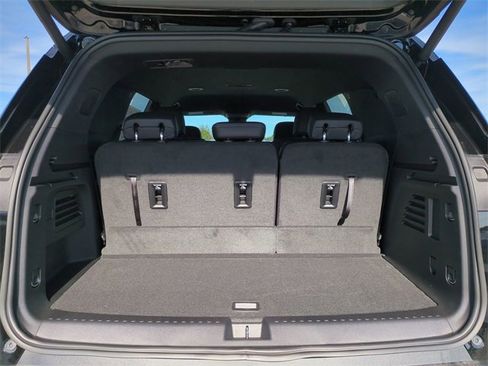 New 2026 Chevrolet Traverse LT w/ Driver Confidence Package image 13