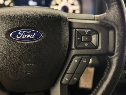 Used 2018 Ford F150 XLT w/ Equipment Group 302A Luxury AWD/4WD image 17