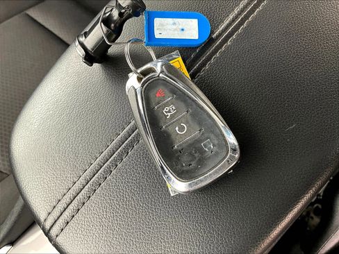 Used 2019 Chevrolet Malibu LT FWD image 35