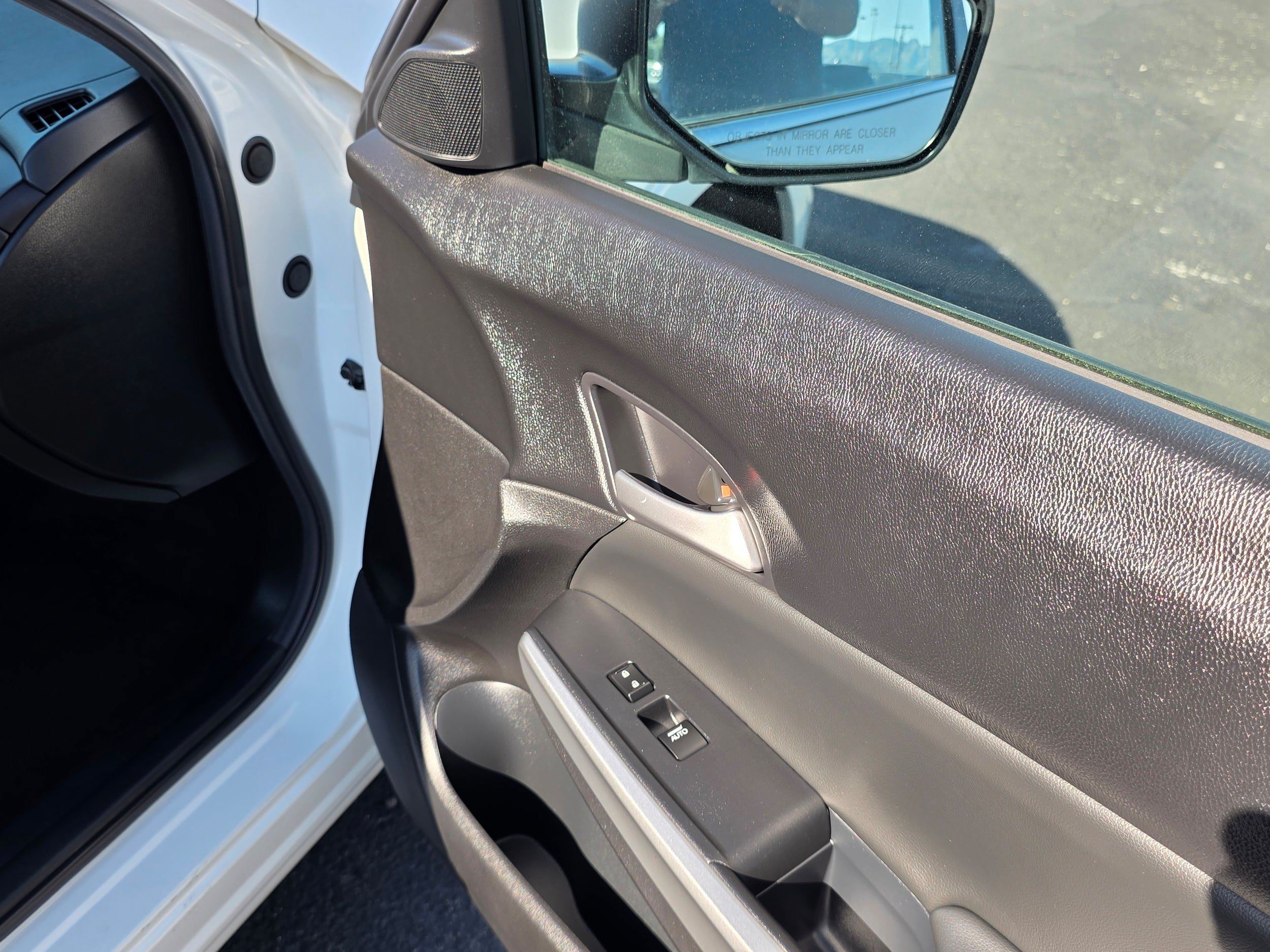 Used 2013 Honda Crosstour EX image 25