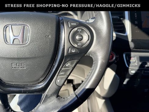 Used 2016 Honda Pilot Touring image 26