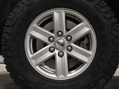 Used 2023 Ford F150 XLT AWD/4WD image 31