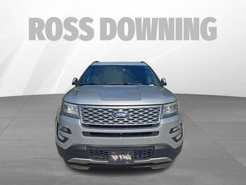 Used 2016 Ford Explorer Platinum AWD/4WD image 2