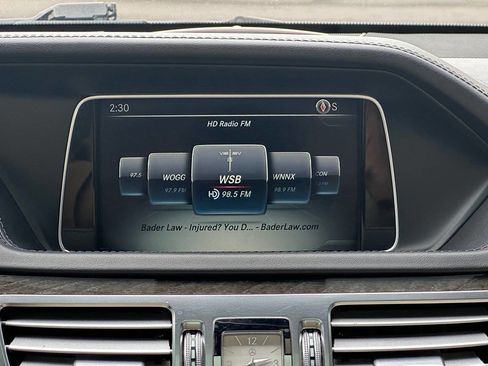 Used 2016 Mercedes-Benz E 400 Sedan image 28