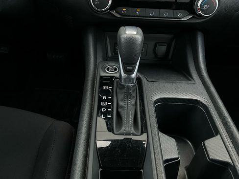 Used 2025 Nissan Sentra S image 21