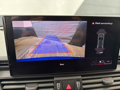 Used 2021 Audi Q5 2.0T Premium image 17