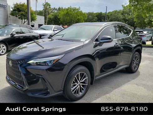 Used 2025 Lexus NX 250 FWD w/ Towing Package (2000 Lbs) image 4