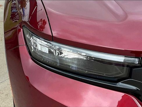 New 2025 Jeep Grand Cherokee Laredo image 13