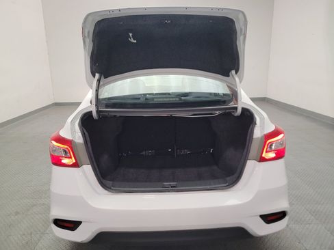 Used 2018 Nissan Sentra SV FWD image 29