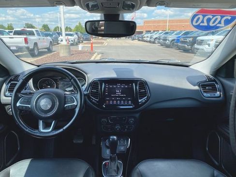 Used 2020 Jeep Compass Limited AWD/4WD image 19