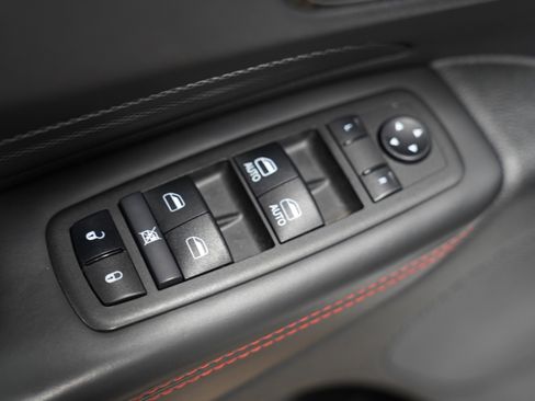 Used 2024 Dodge Durango GT image 18