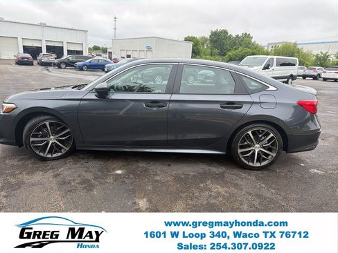 Used 2023 Honda Civic Touring image 6