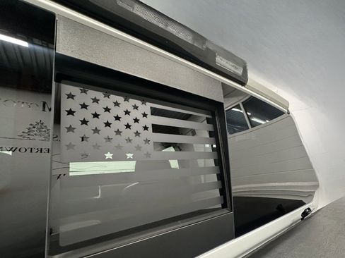 Used 2019 Nissan Titan PRO-4X w/ Pro-4x Convenience Package image 25