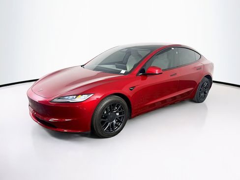 Used 2025 Tesla Model 3 Long Range RWD image 3