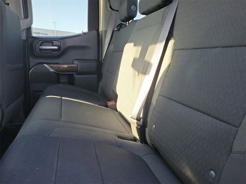 Used 2021 GMC Sierra 1500 SLE w/ X31 Off-Road Package image 12