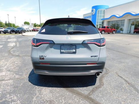 Certified 2026 Honda HR-V Sport image 4