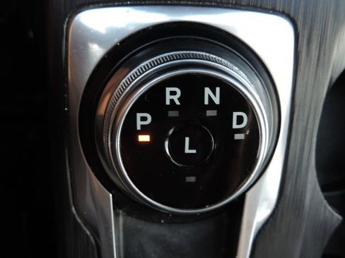 Used 2021 Ford Escape SE w/ Convenience Package image 22