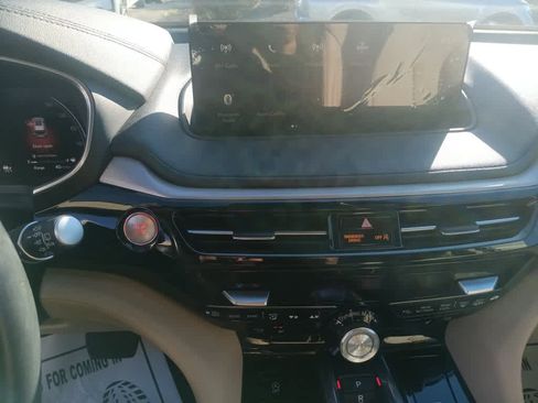 Used 2023 Acura MDX SH-AWD image 13