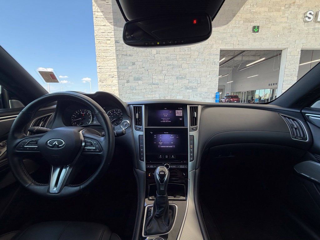 Used 2021 INFINITI Q60 3.0t Luxe w/ Cargo Package RWD image 27