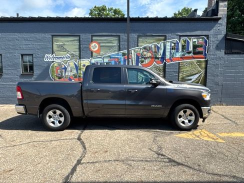 Used 2022 RAM 1500 Big Horn AWD/4WD image 27