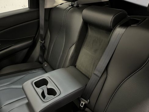 New 2025 Acura RDX w/ Technology Package image 15