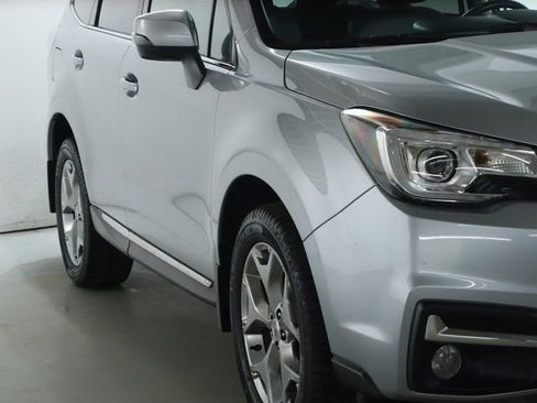 Used 2018 Subaru Forester 2.5i Touring w/ Popular Package #2 image 8