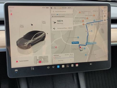 Used 2022 Tesla Model 3 Long Range AWD/4WD image 22