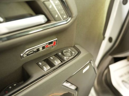 Used 2024 GMC Sierra 1500 AT4 w/ Technology Package image 12