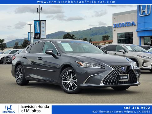 Used 2022 Lexus ES 300h w/ Premium Package image 1