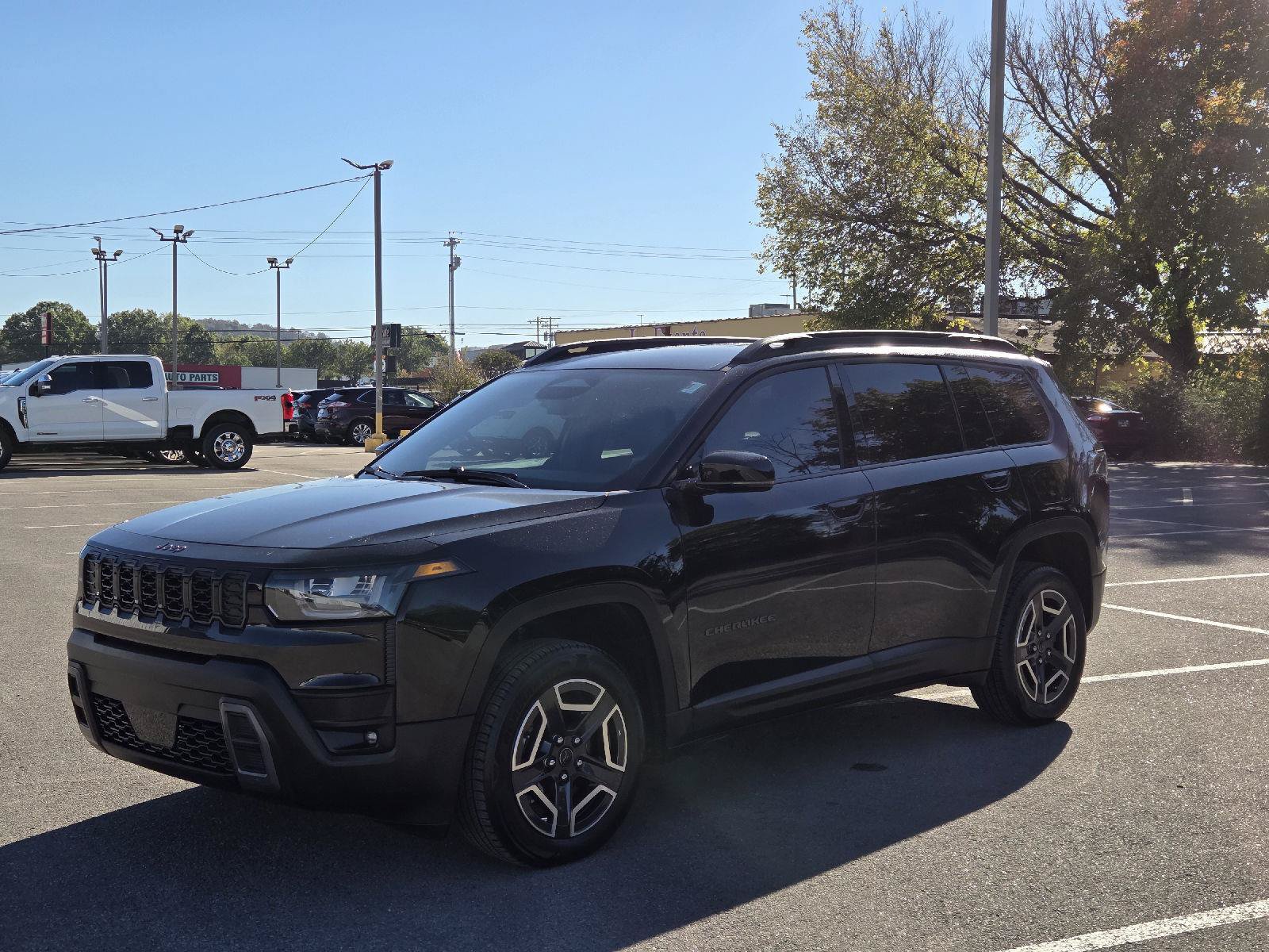 Used 2026 Jeep Cherokee Limited AWD/4WD image 7