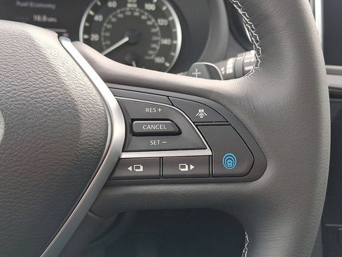 Used 2025 INFINITI QX50 Luxe image 18