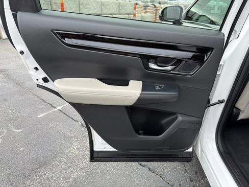 Used 2024 Honda CR-V EX-L image 30