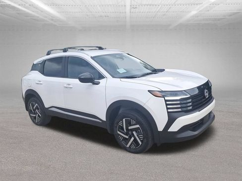 New 2026 Nissan Kicks SV w/ Interior Electronics Package FWD image 8