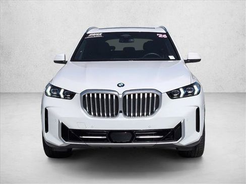 Used 2026 BMW X5 xDrive40i w/ Premium Package AWD/4WD image 2