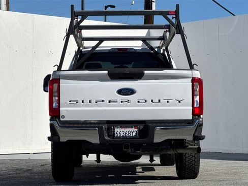 Used 2023 Ford F250 XL w/ XL Chrome Package image 5