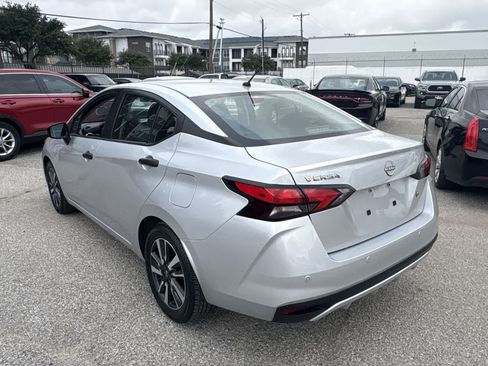Used 2024 Nissan Versa S w/ S Plus Package FWD image 4