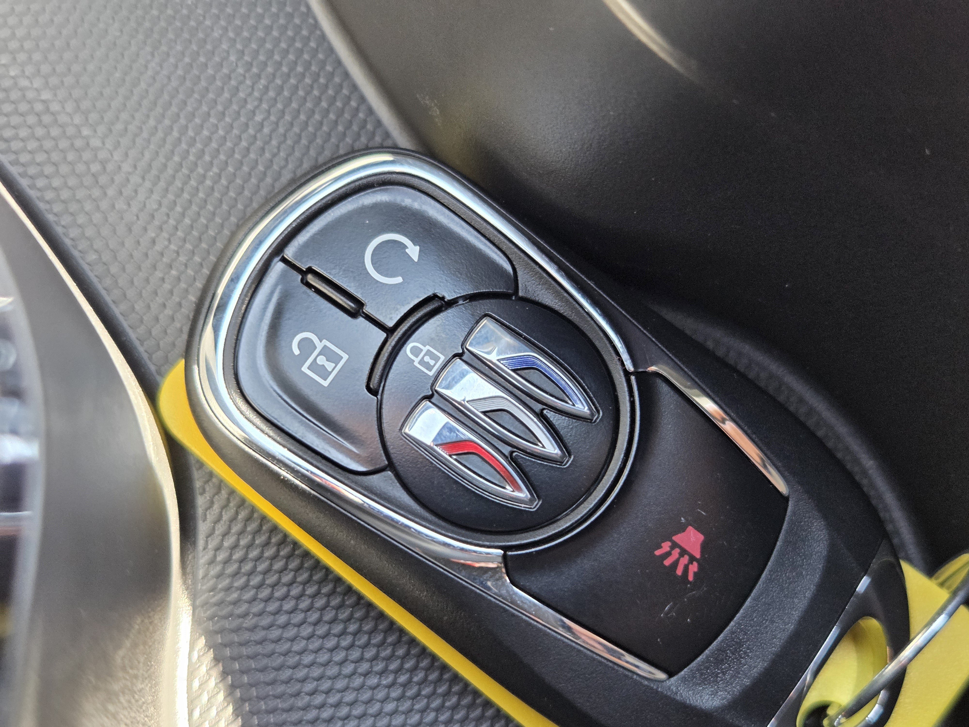 New 2026 Buick Envista Sport Touring w/ Convenience I Package FWD image 24