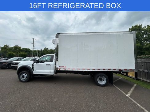 New 2026 Ford F550 2WD Regular Cab Super Duty image 8